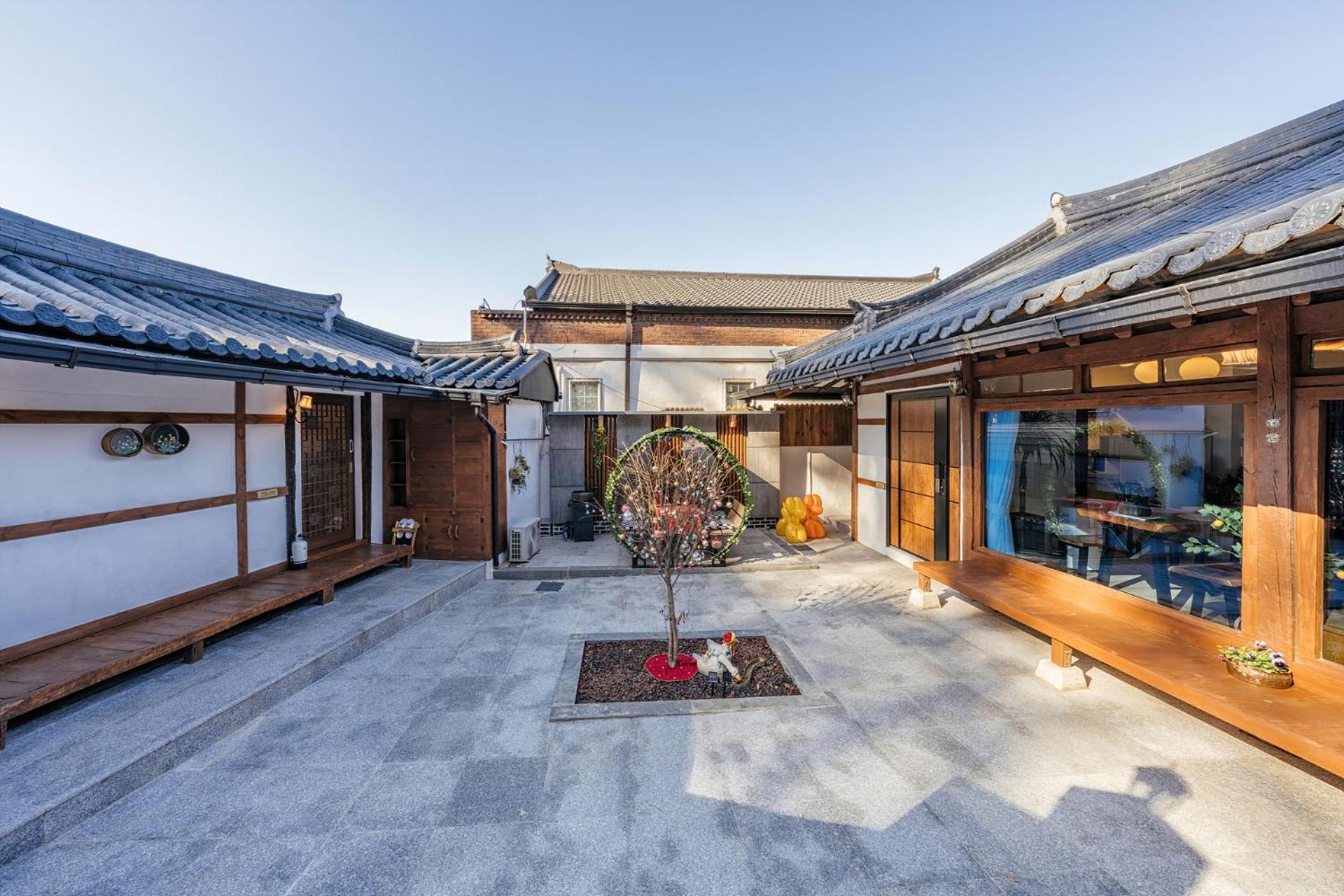 ホテル And Spring 全州市 エクステリア 写真